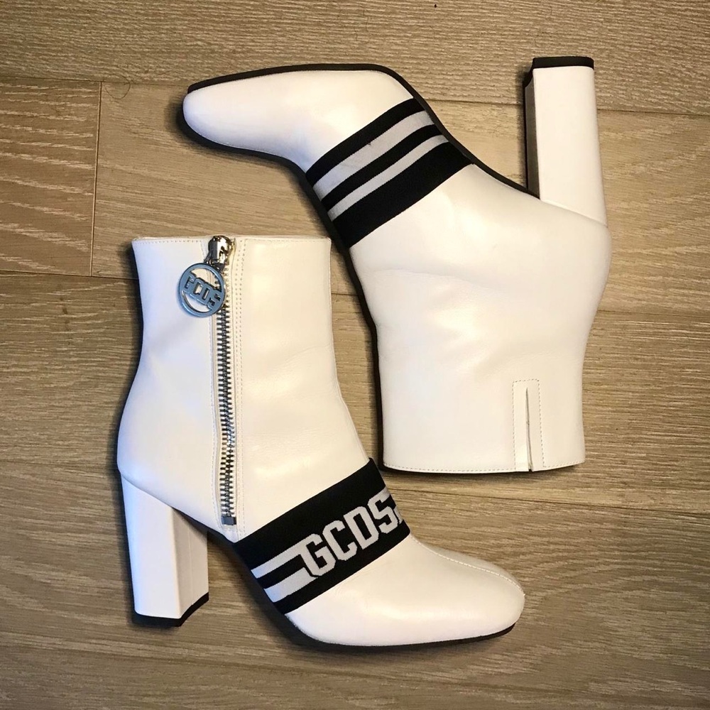 GCDS Booties $400 MSRP